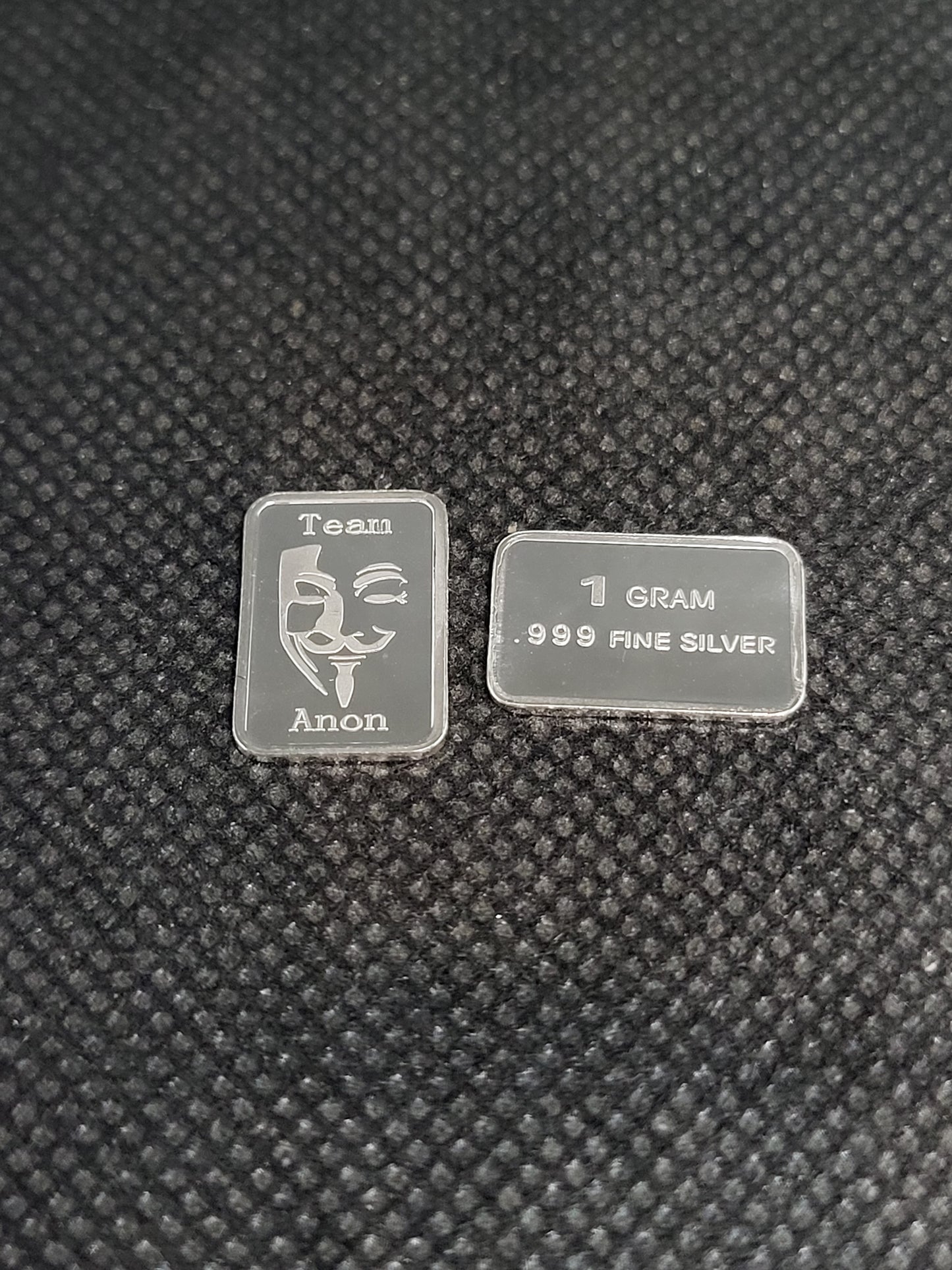 1 gram Team Anon Bar