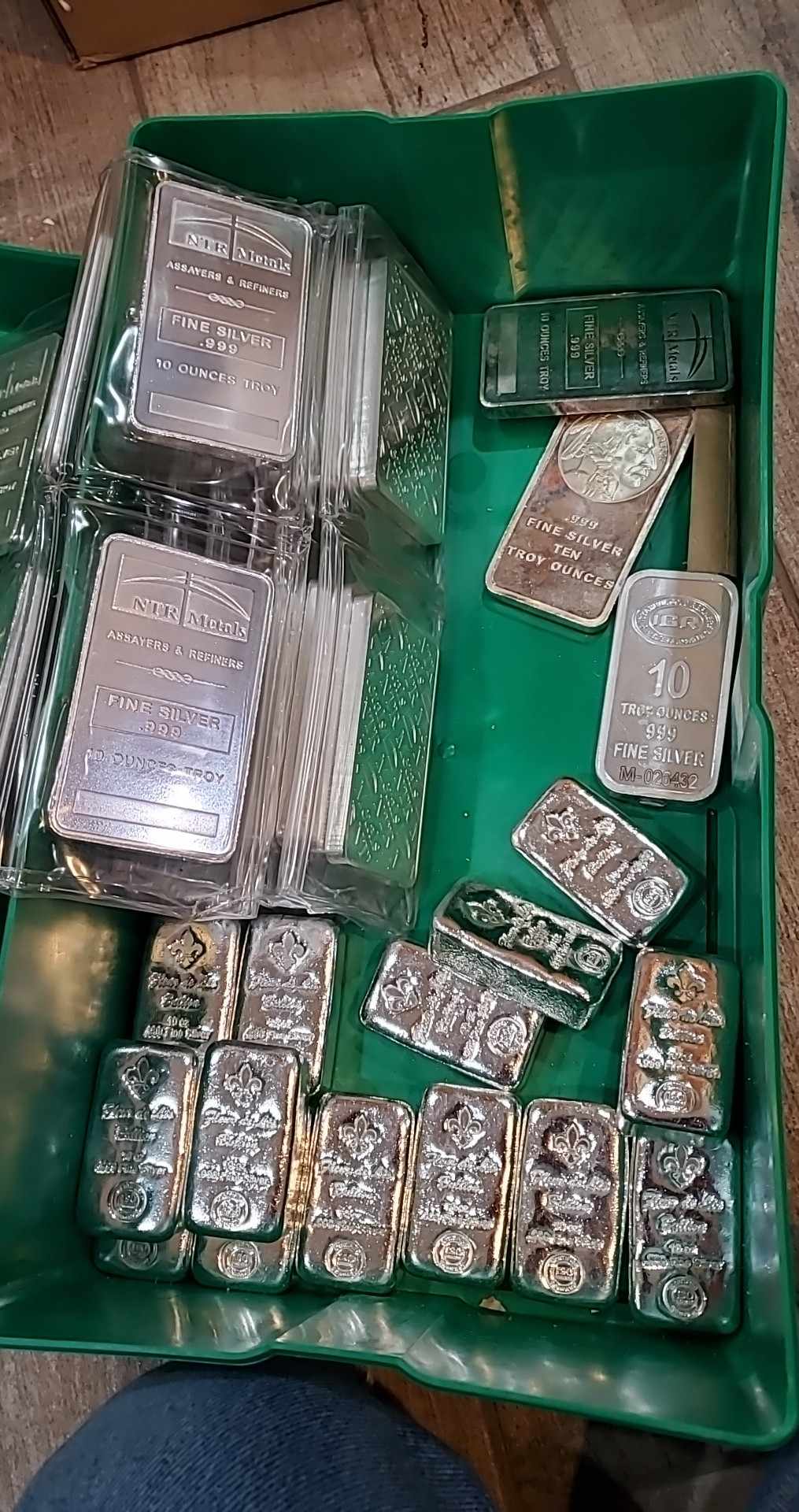 10oz Bar Random grab