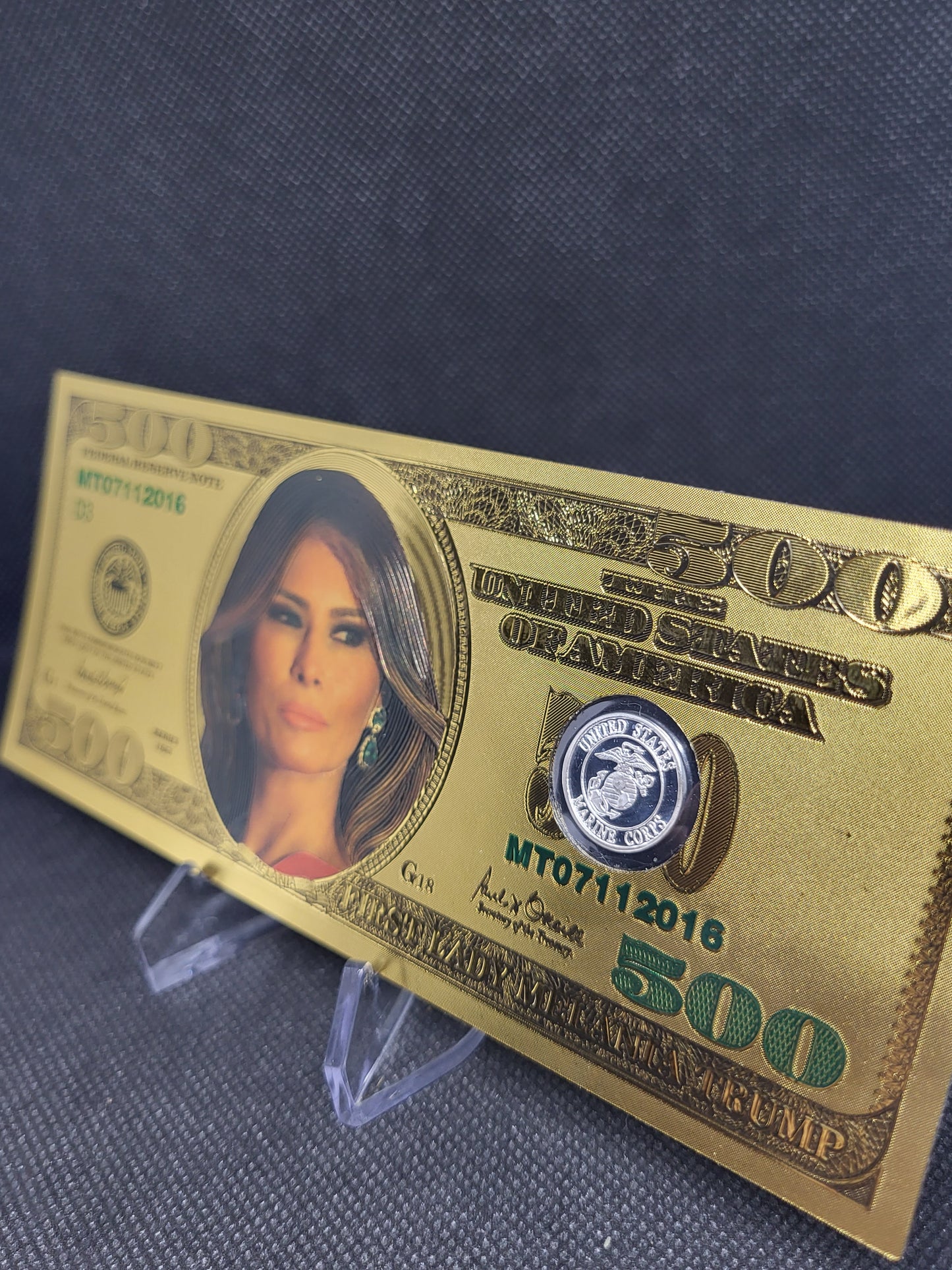 Melania Note (MARINE EDITION)