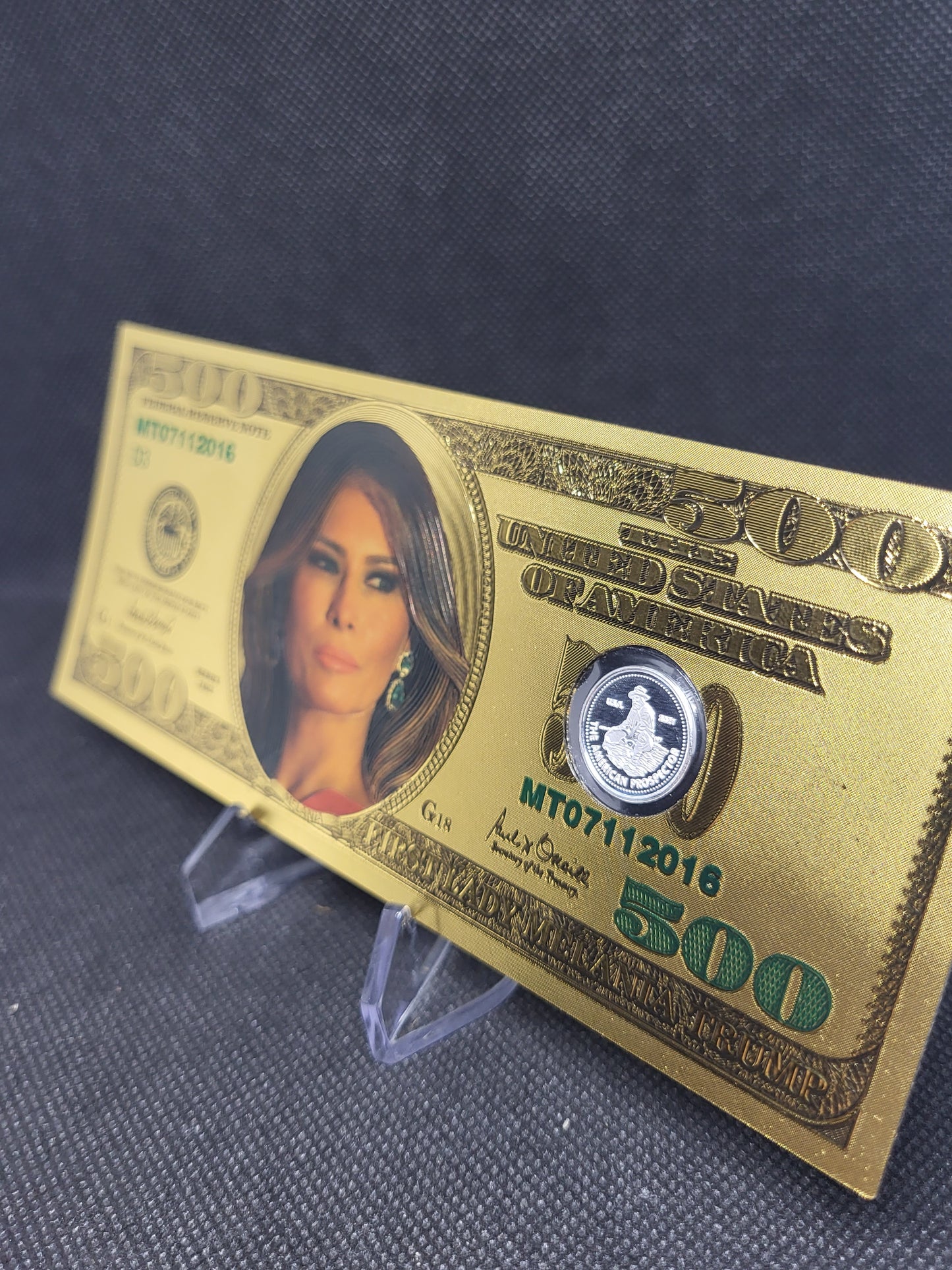 Melania Note (PROSPECTOR EDITION)